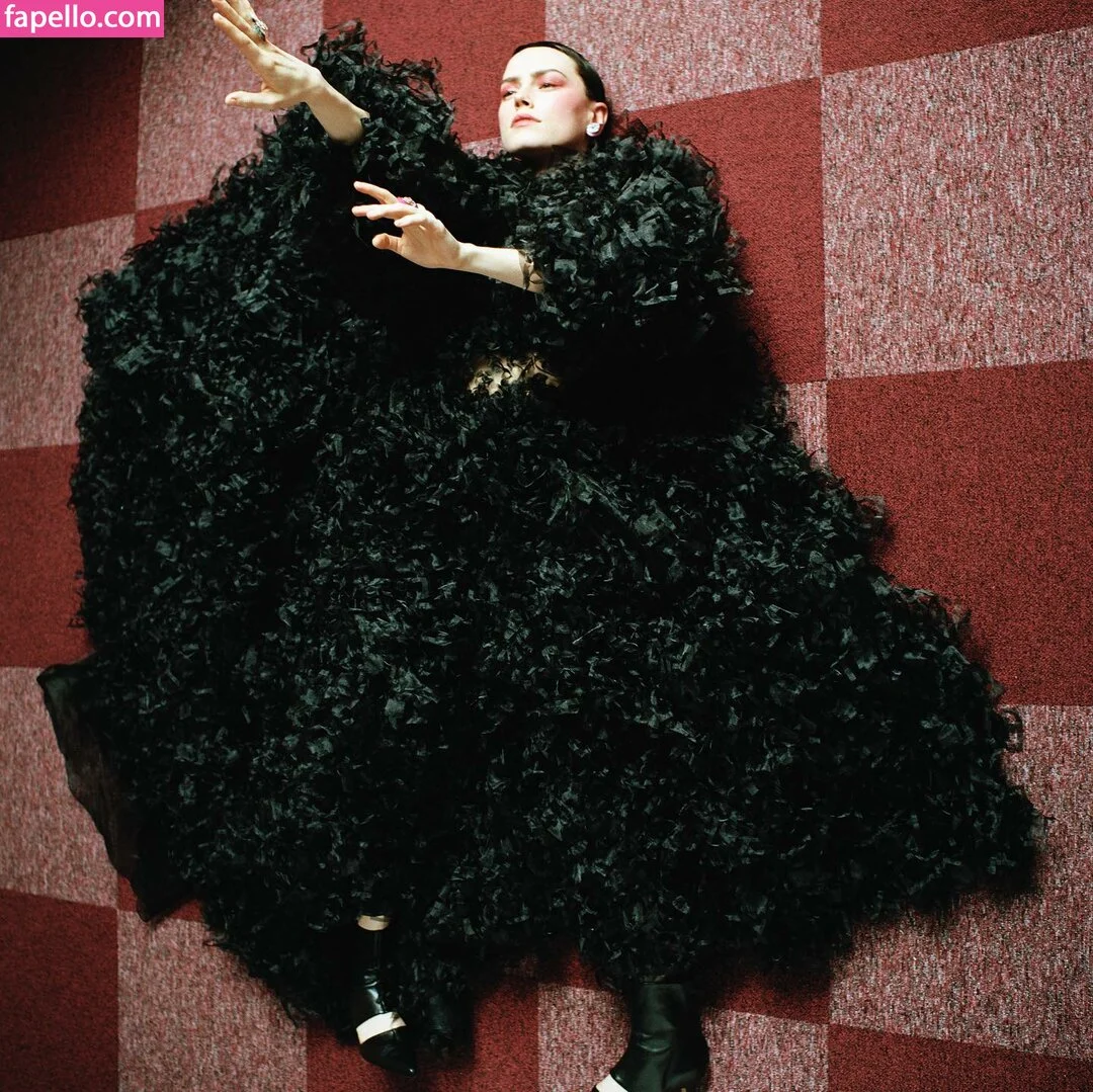 Daisy Ridley Onlyfans Photo Gallery 