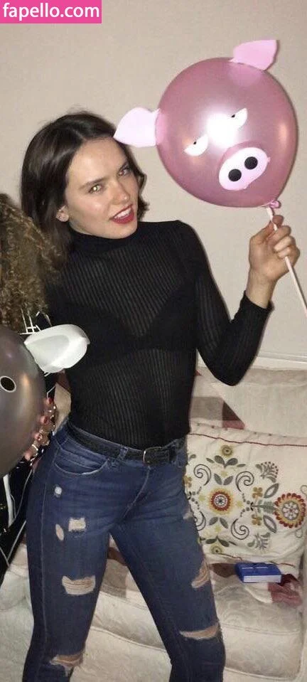 Daisy Ridley Onlyfans Photo Gallery 