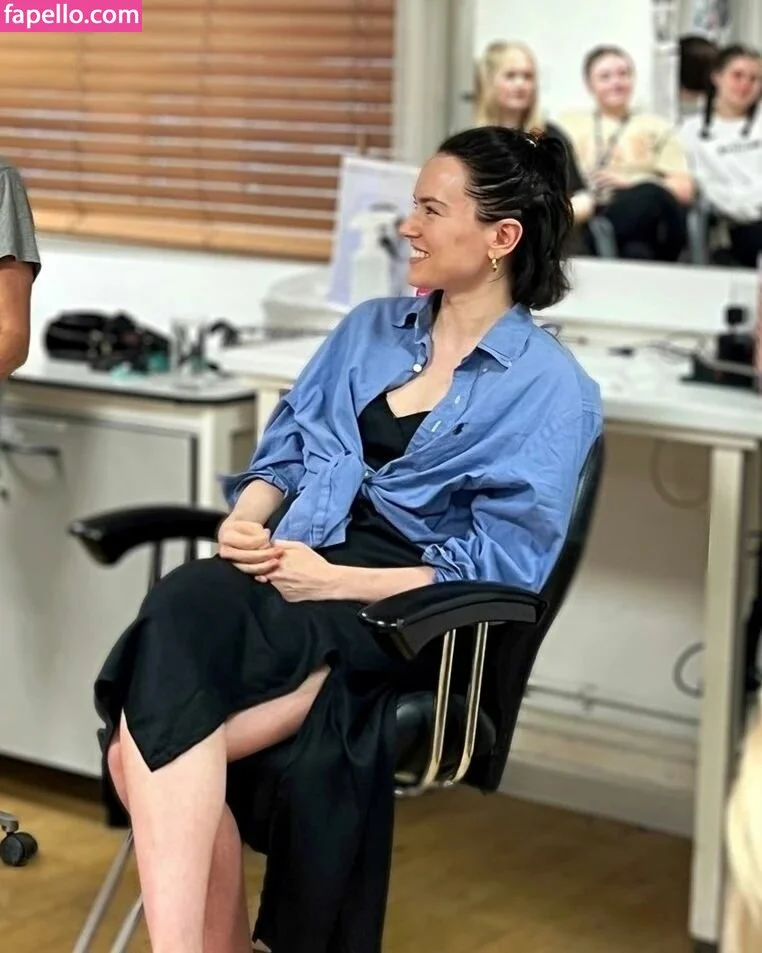 Daisy Ridley Onlyfans Photo Gallery 
