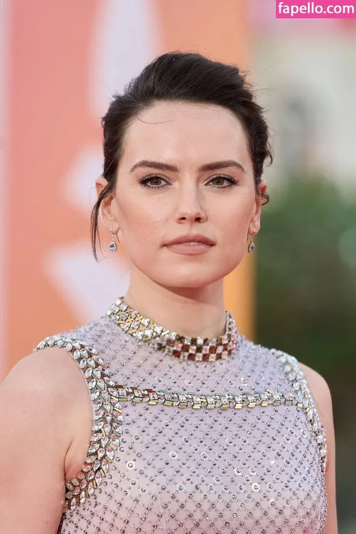 Daisy Ridley Onlyfans Photo Gallery 