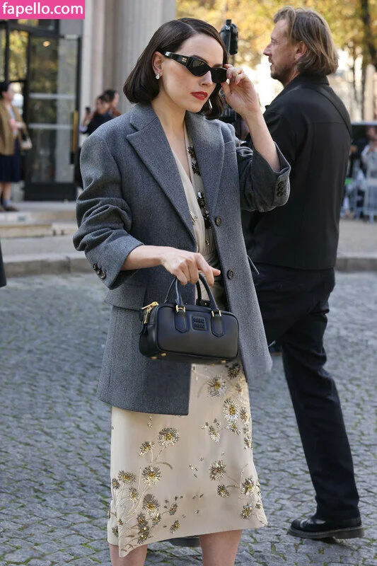 Daisy Ridley Onlyfans Photo Gallery 