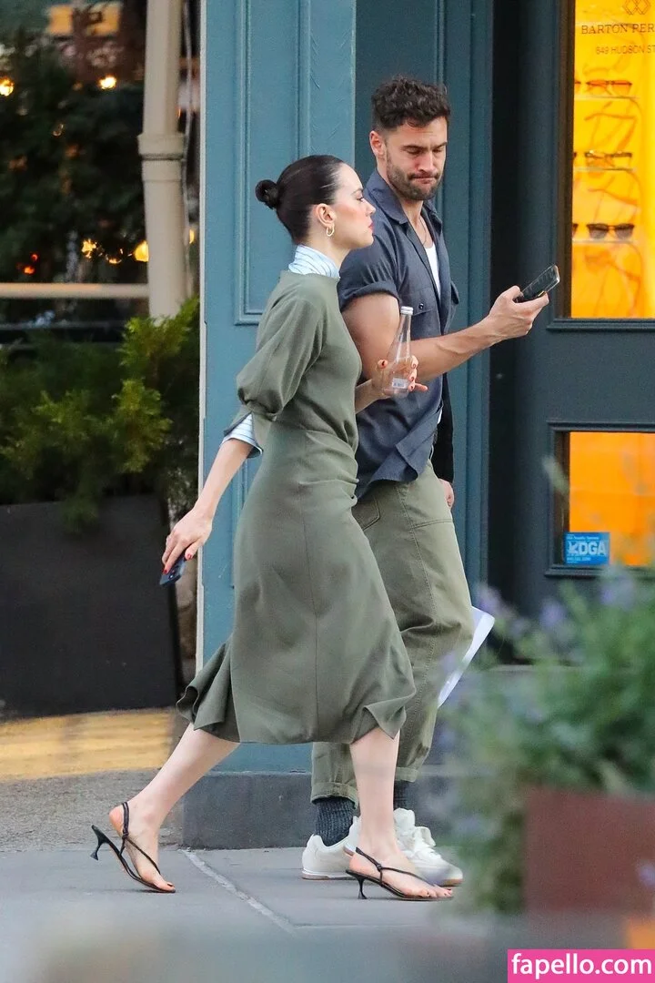 Daisy Ridley Onlyfans Photo Gallery 