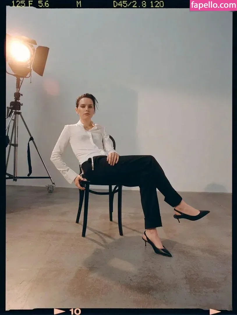 Daisy Ridley Onlyfans Photo Gallery 