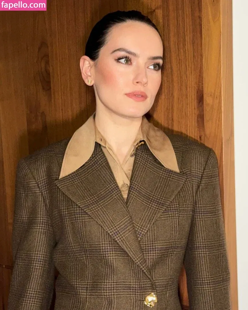Daisy Ridley Onlyfans Photo Gallery 