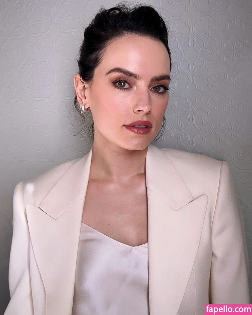 Daisy Ridley Onlyfans Photo Gallery 