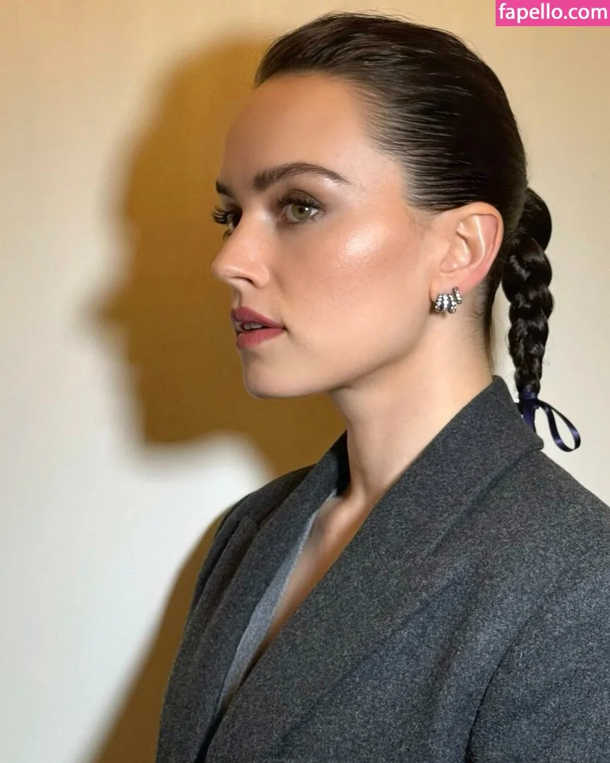 Daisy Ridley Onlyfans Photo Gallery 