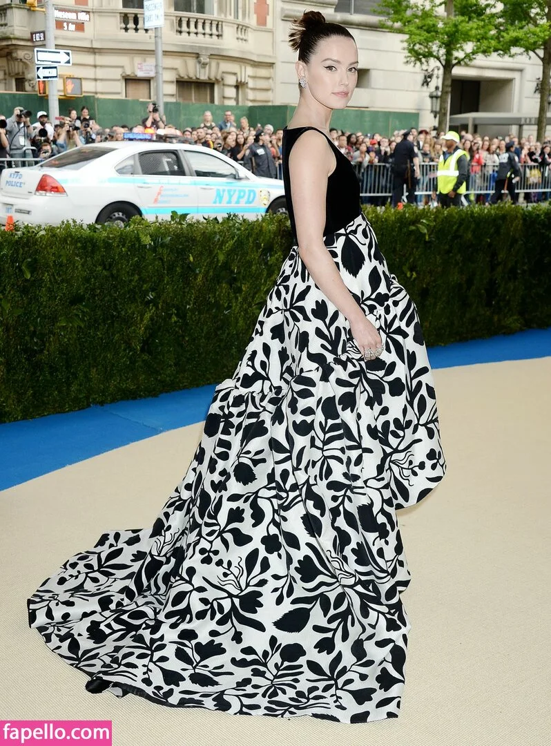 Daisy Ridley Onlyfans Photo Gallery 