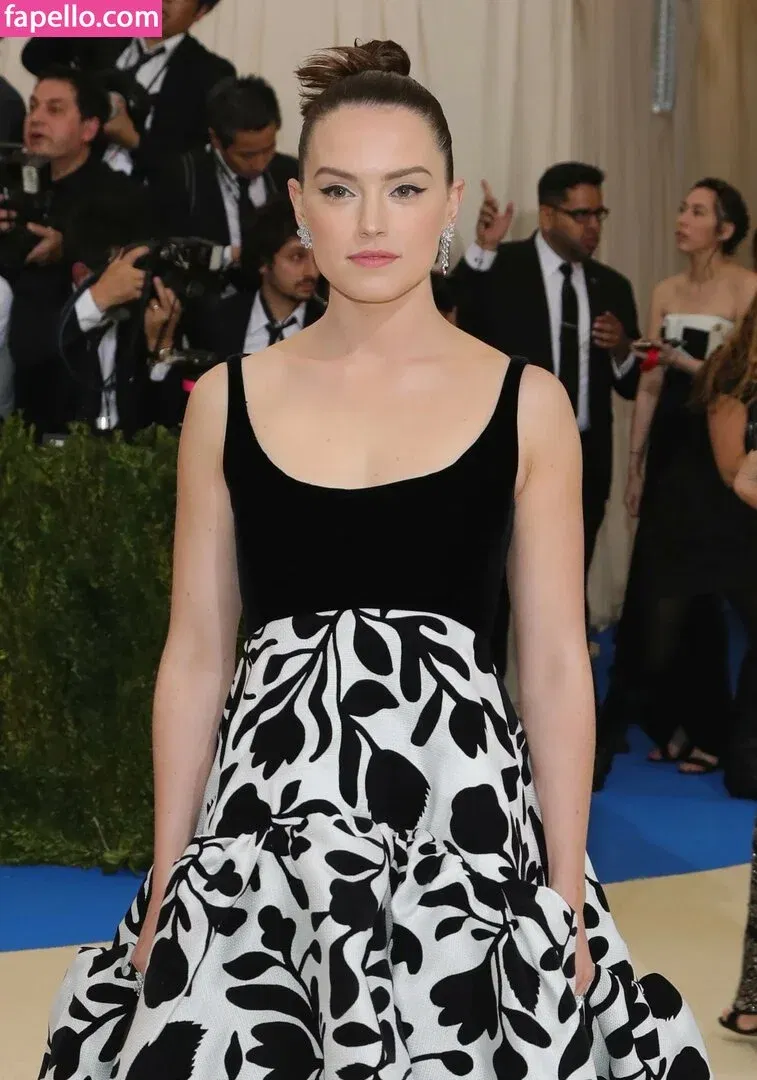 Daisy Ridley Onlyfans Photo Gallery 