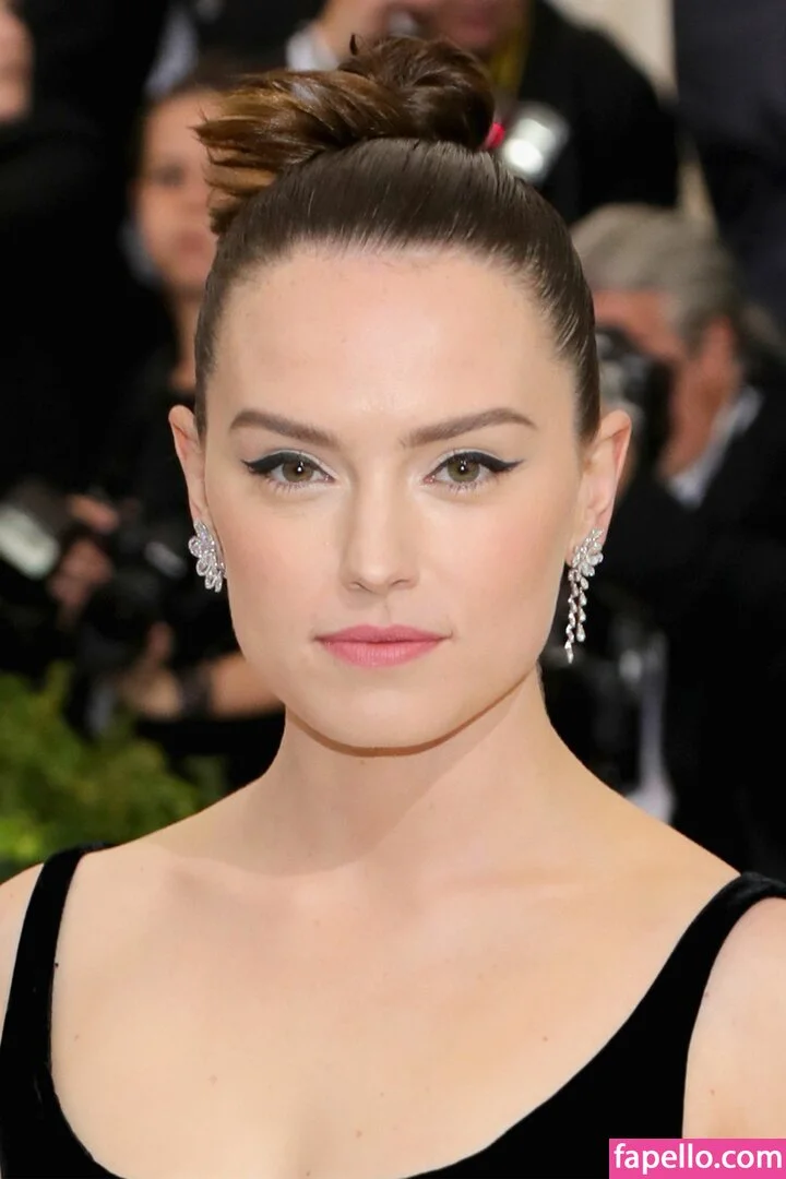 Daisy Ridley Onlyfans Photo Gallery 