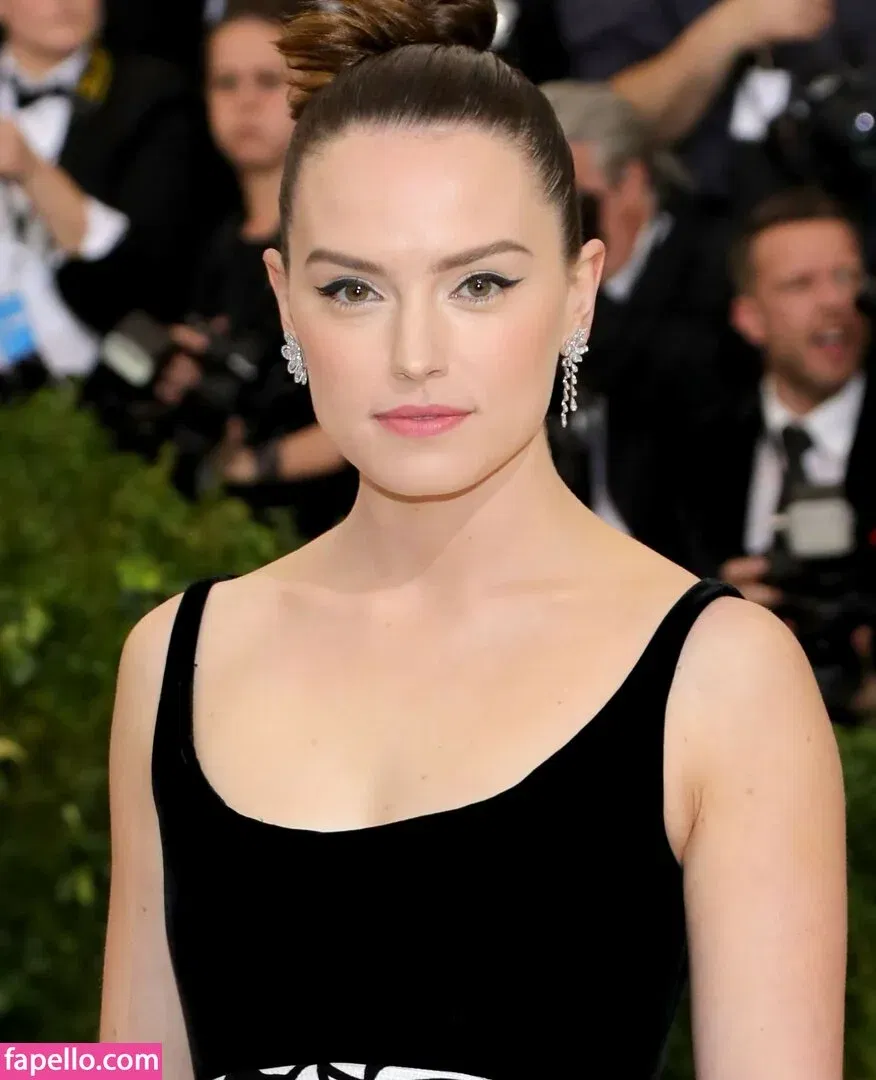 Daisy Ridley Onlyfans Photo Gallery 