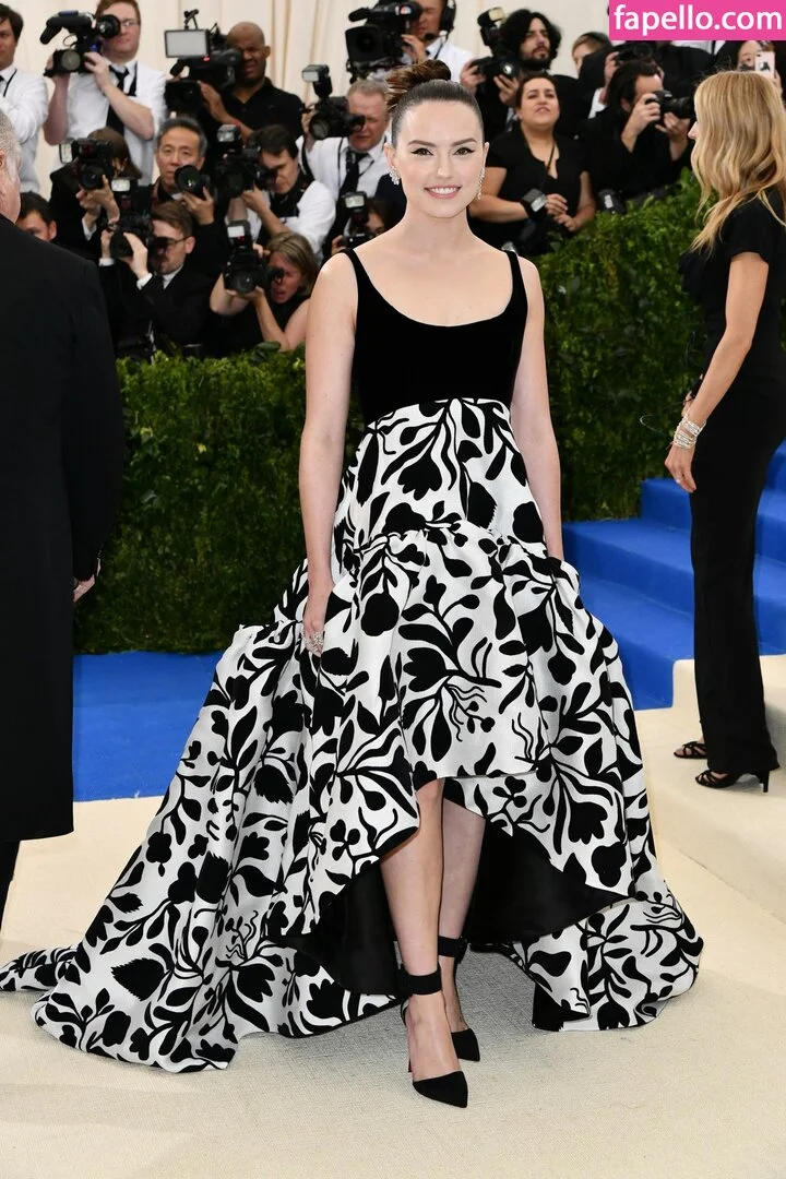 Daisy Ridley Onlyfans Photo Gallery 