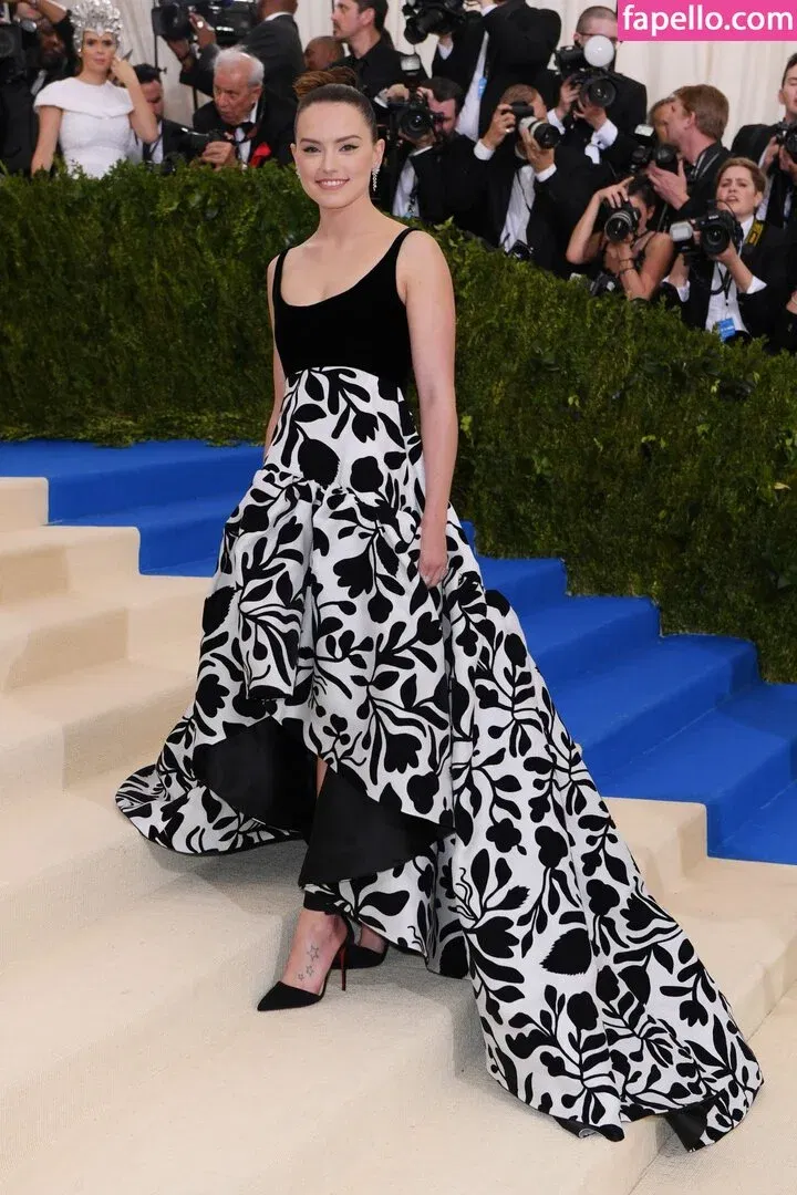 Daisy Ridley Onlyfans Photo Gallery 