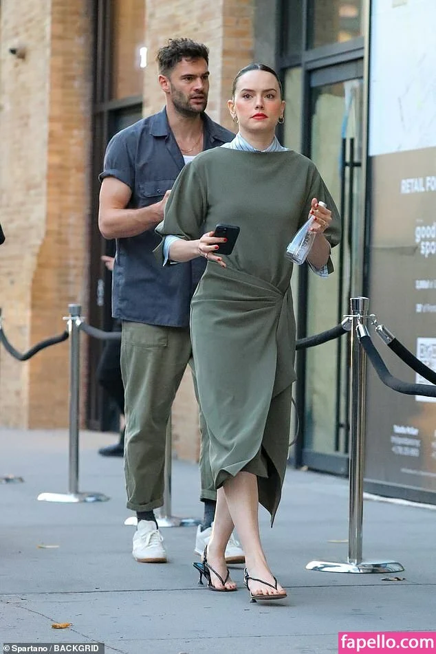 Daisy Ridley Onlyfans Photo Gallery 