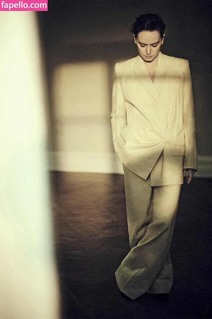 Daisy Ridley Onlyfans Photo Gallery 