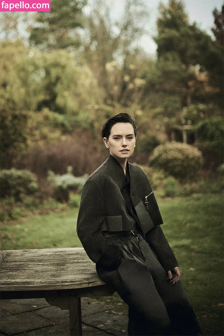 Daisy Ridley Onlyfans Photo Gallery 