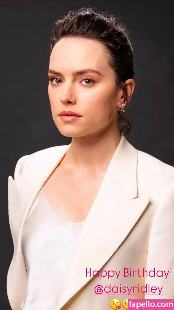 Daisy Ridley Onlyfans Photo Gallery 