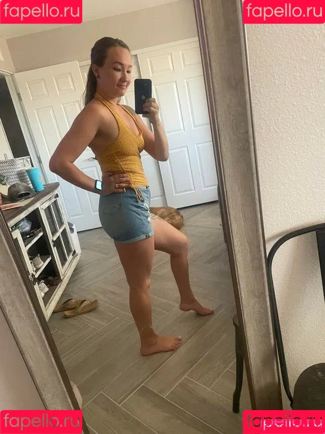 Xxxkhloekarter Onlyfans Photo Gallery 