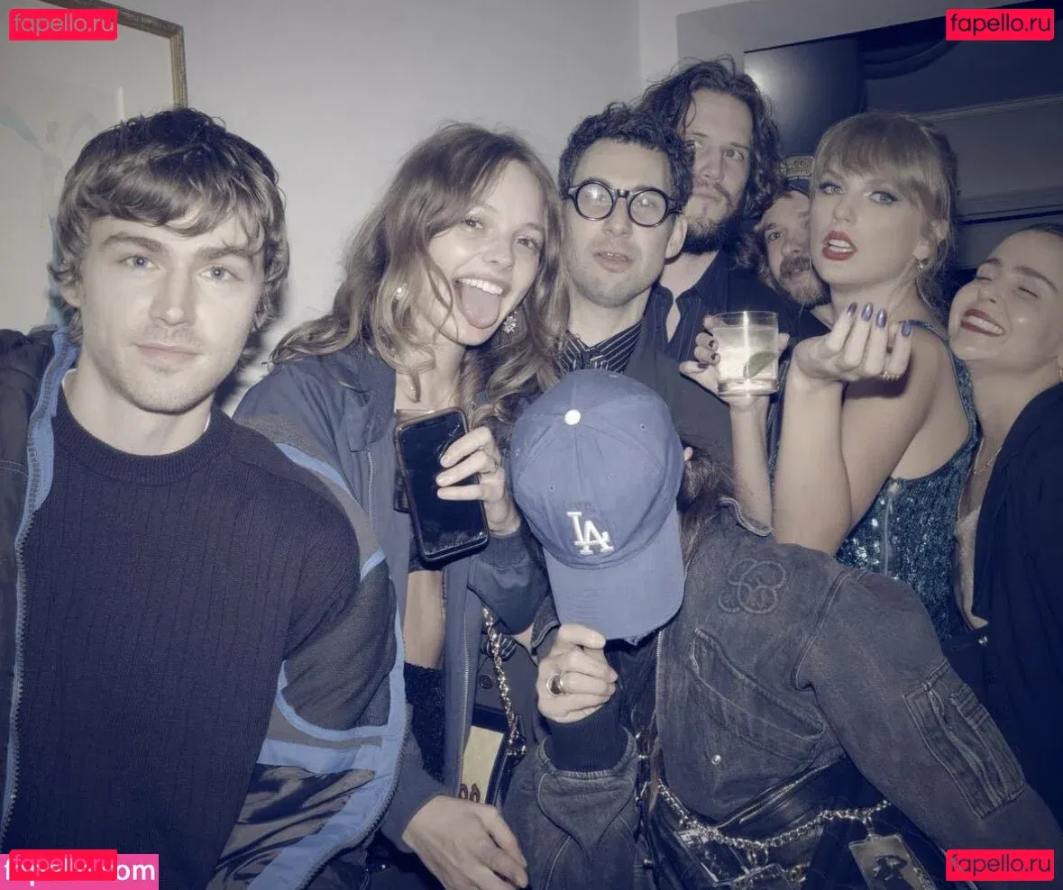 Speth Onlyfans Photo Gallery 