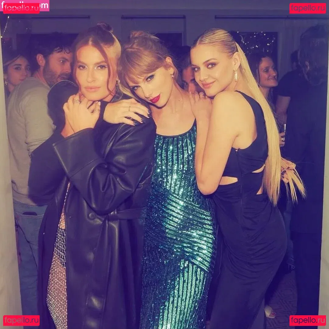 Speth Onlyfans Photo Gallery 