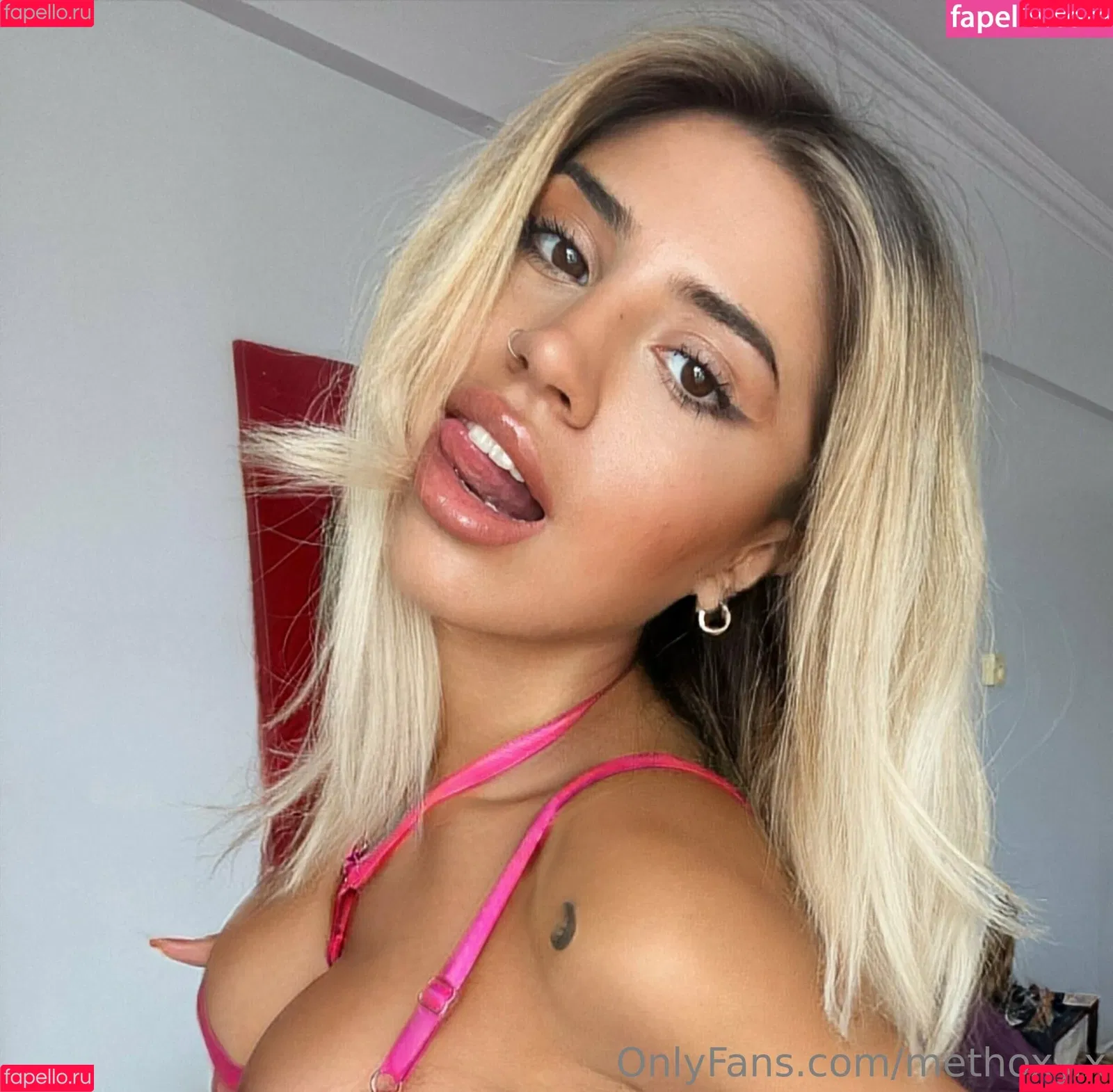 Methoxy Onlyfans Photo Gallery 