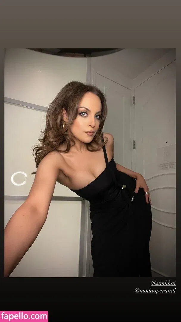 Elizabeth Gillies Onlyfans Photo Gallery 