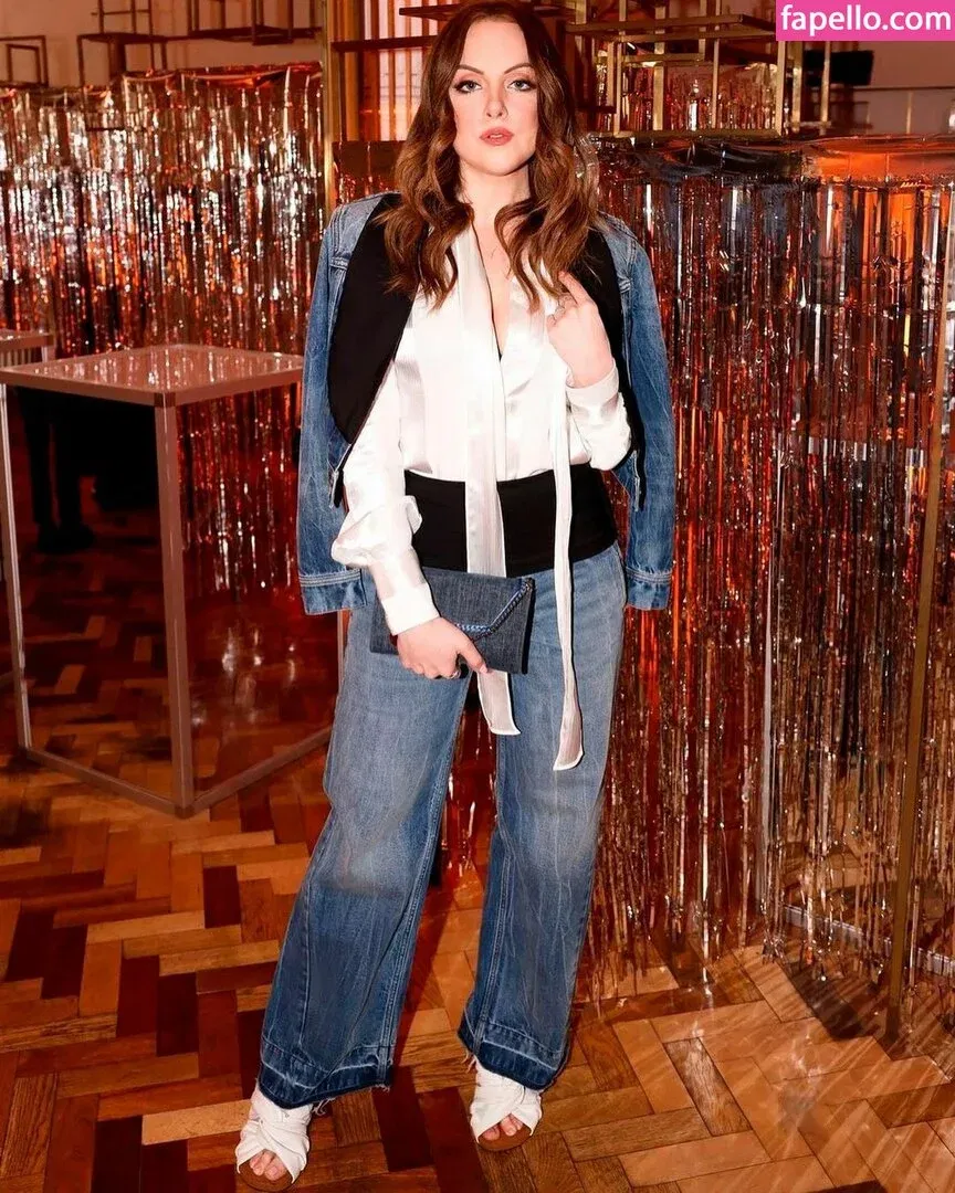 Elizabeth Gillies Onlyfans Photo Gallery 