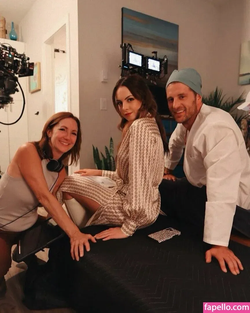 Elizabeth Gillies Onlyfans Photo Gallery 