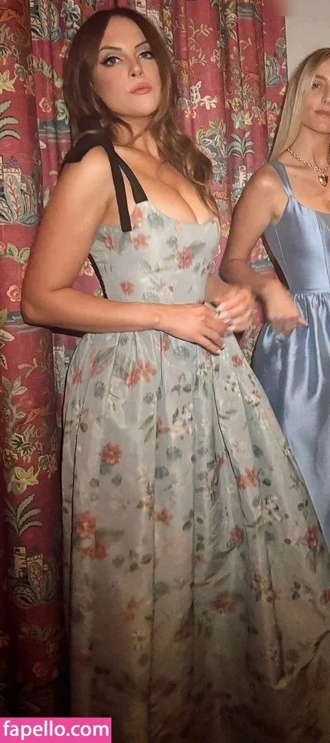 Elizabeth Gillies Onlyfans Photo Gallery 