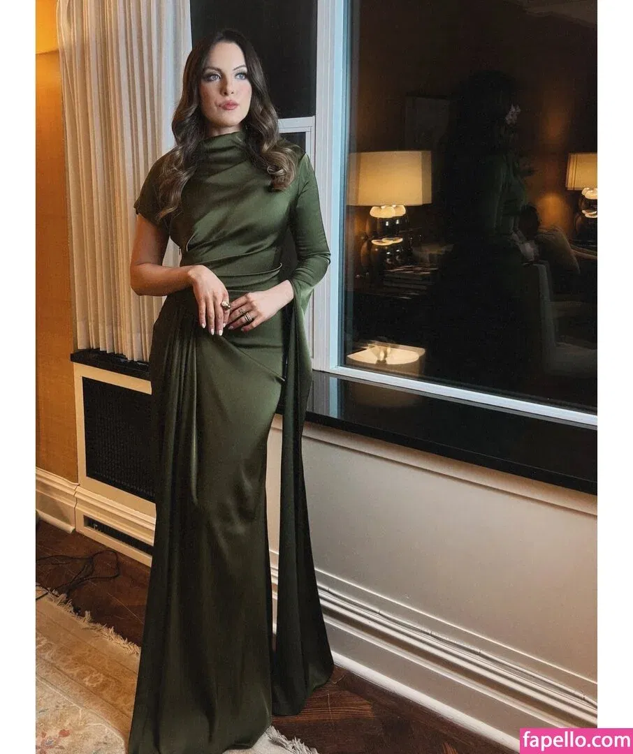 Elizabeth Gillies Onlyfans Photo Gallery 