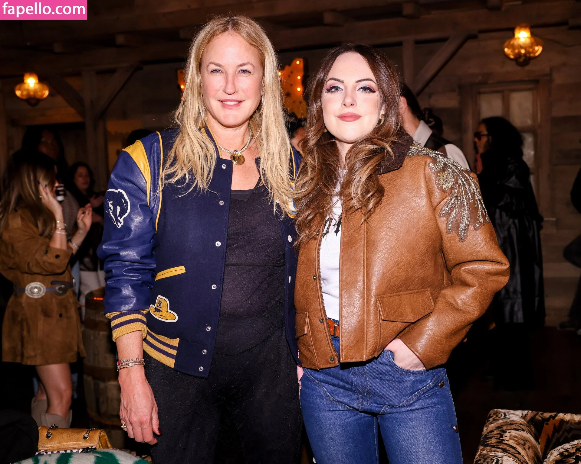 Elizabeth Gillies Onlyfans Photo Gallery 