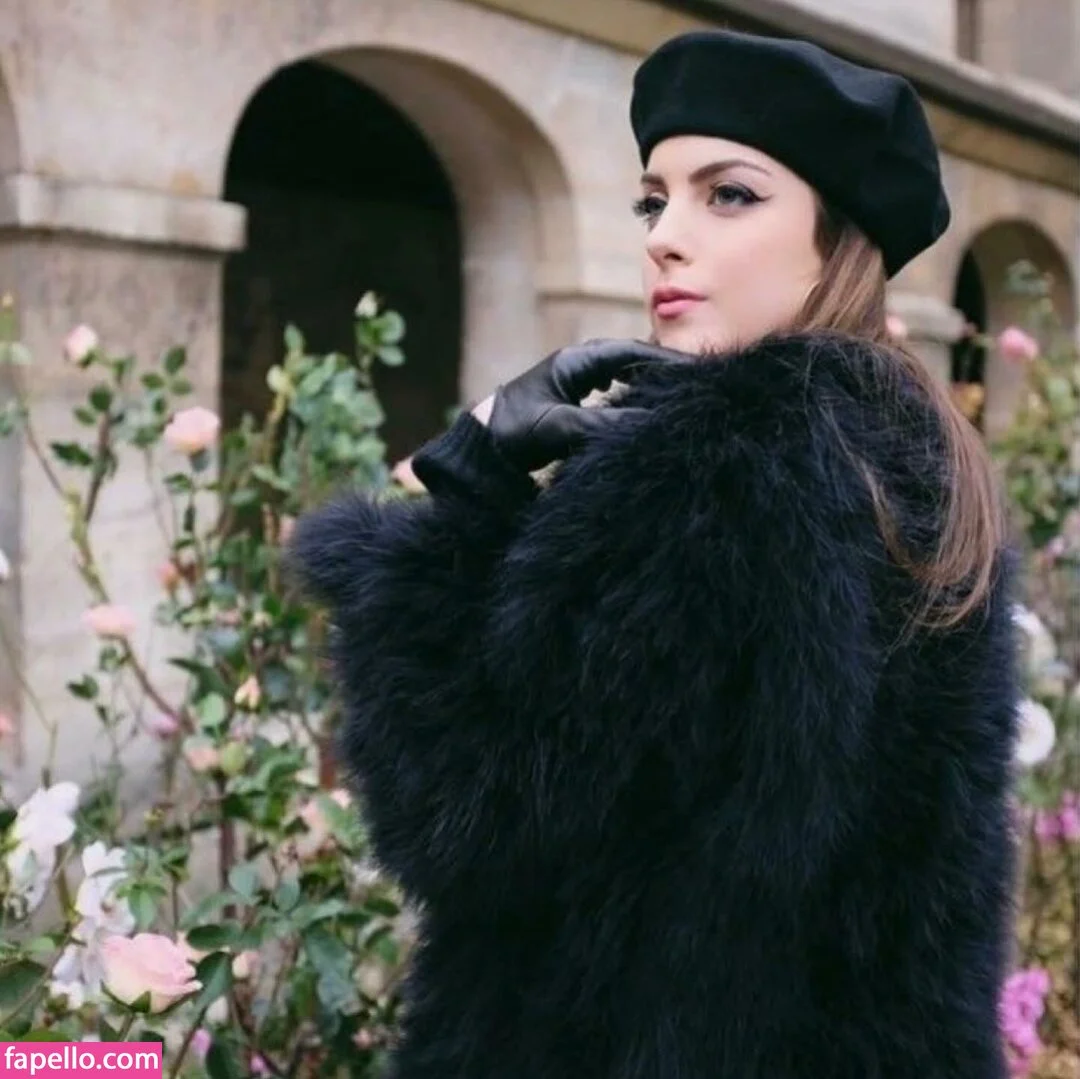 Elizabeth Gillies Onlyfans Photo Gallery 