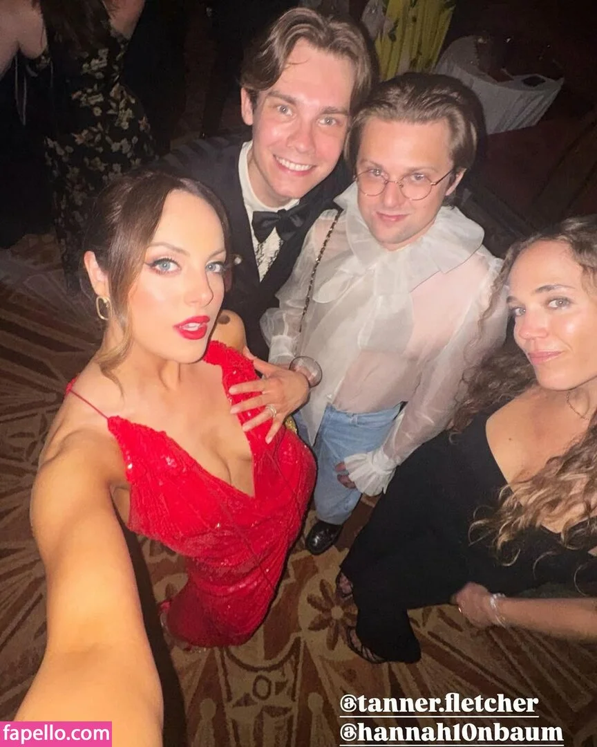 Elizabeth Gillies Onlyfans Photo Gallery 