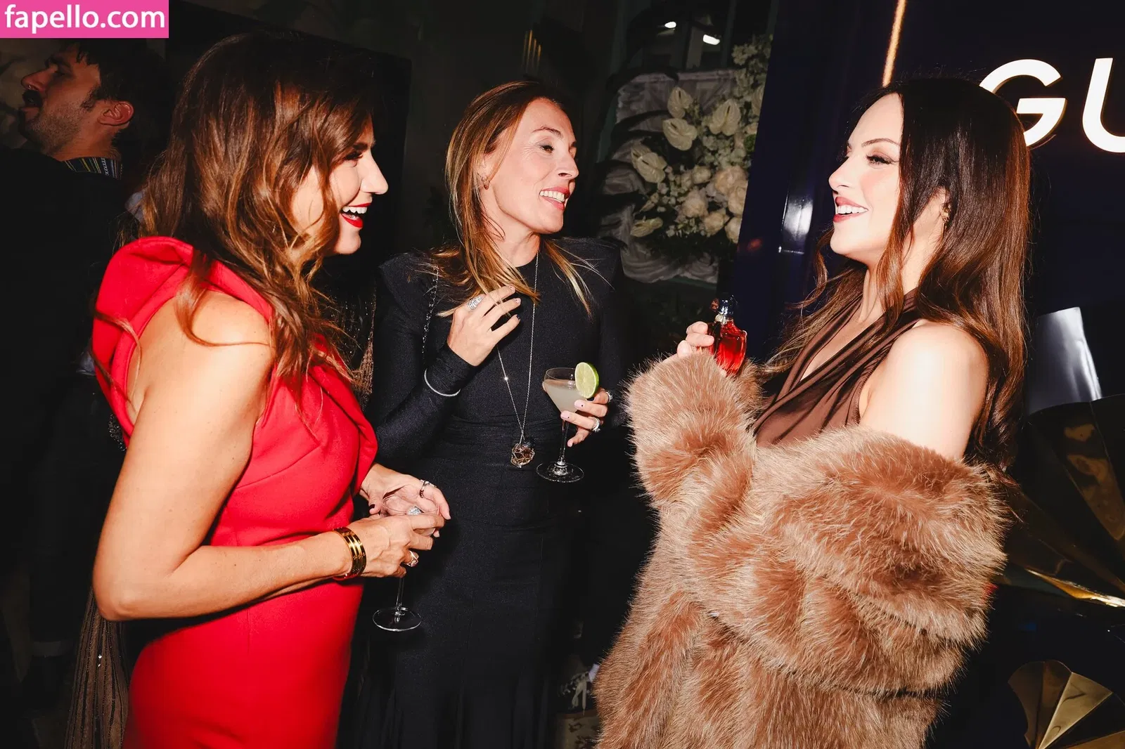 Elizabeth Gillies Onlyfans Photo Gallery 