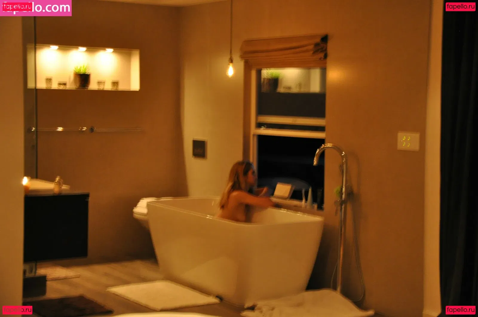 Teresa Palmer Onlyfans Photo Gallery 