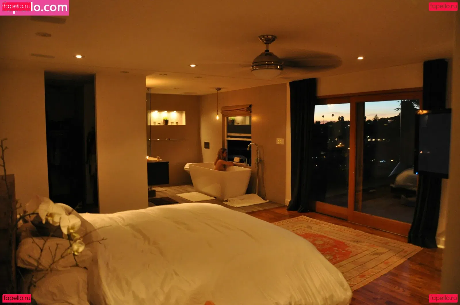 Teresa Palmer Onlyfans Photo Gallery 