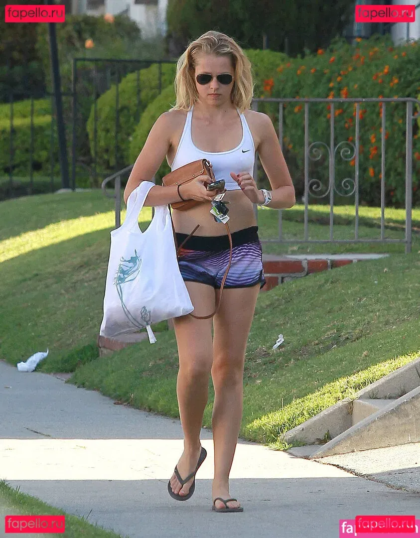 Teresa Palmer Onlyfans Photo Gallery 