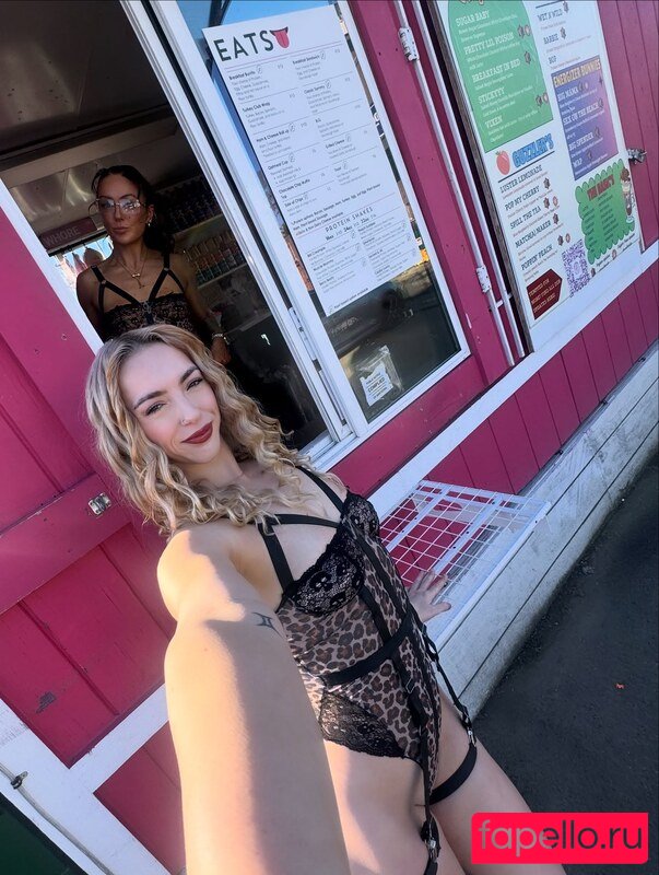 Bikini Baristas Nude Onlyfans Photo 34