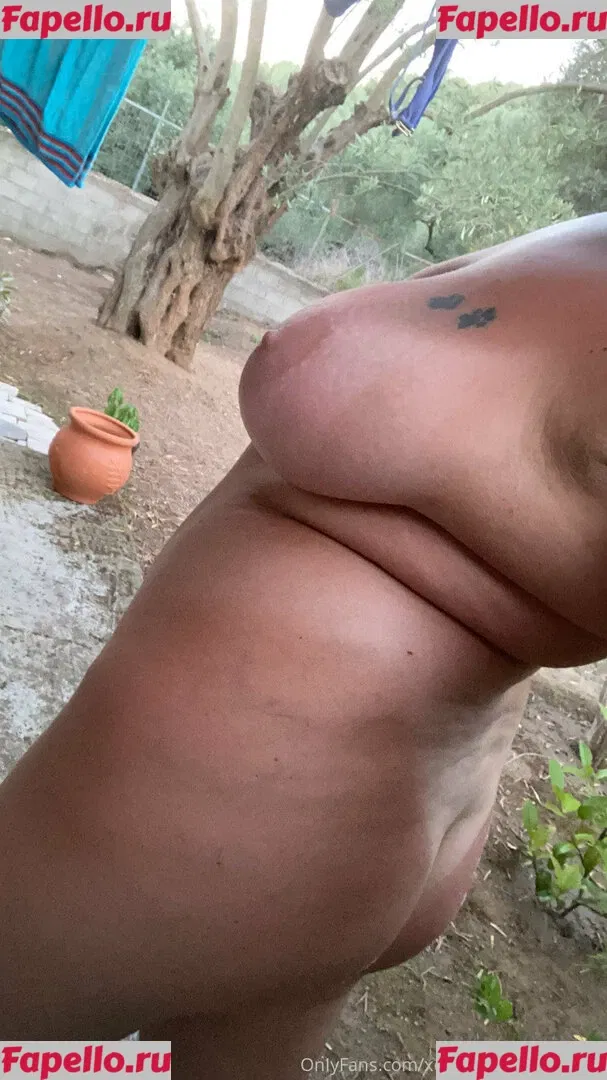 xeniahelleincgoddess Onlyfans Photo Gallery 
