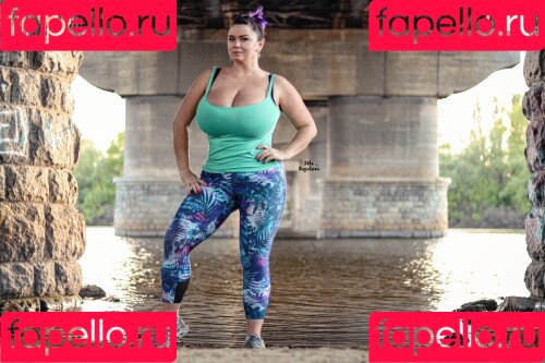 Mila Kuznetsova Onlyfans Photo Gallery 