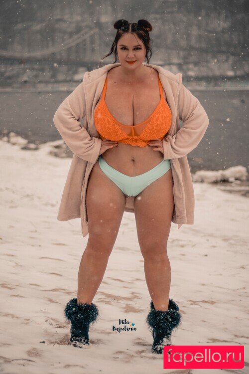 Mila Kuznetsova Onlyfans Photo Gallery 