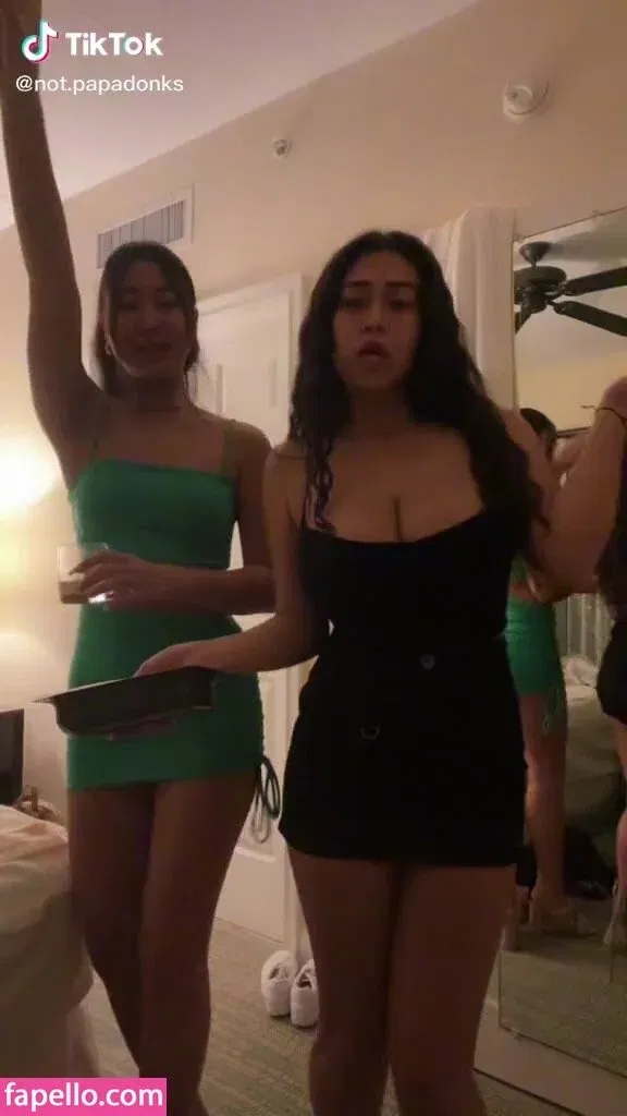 alex.papadonker Onlyfans Photo Gallery 