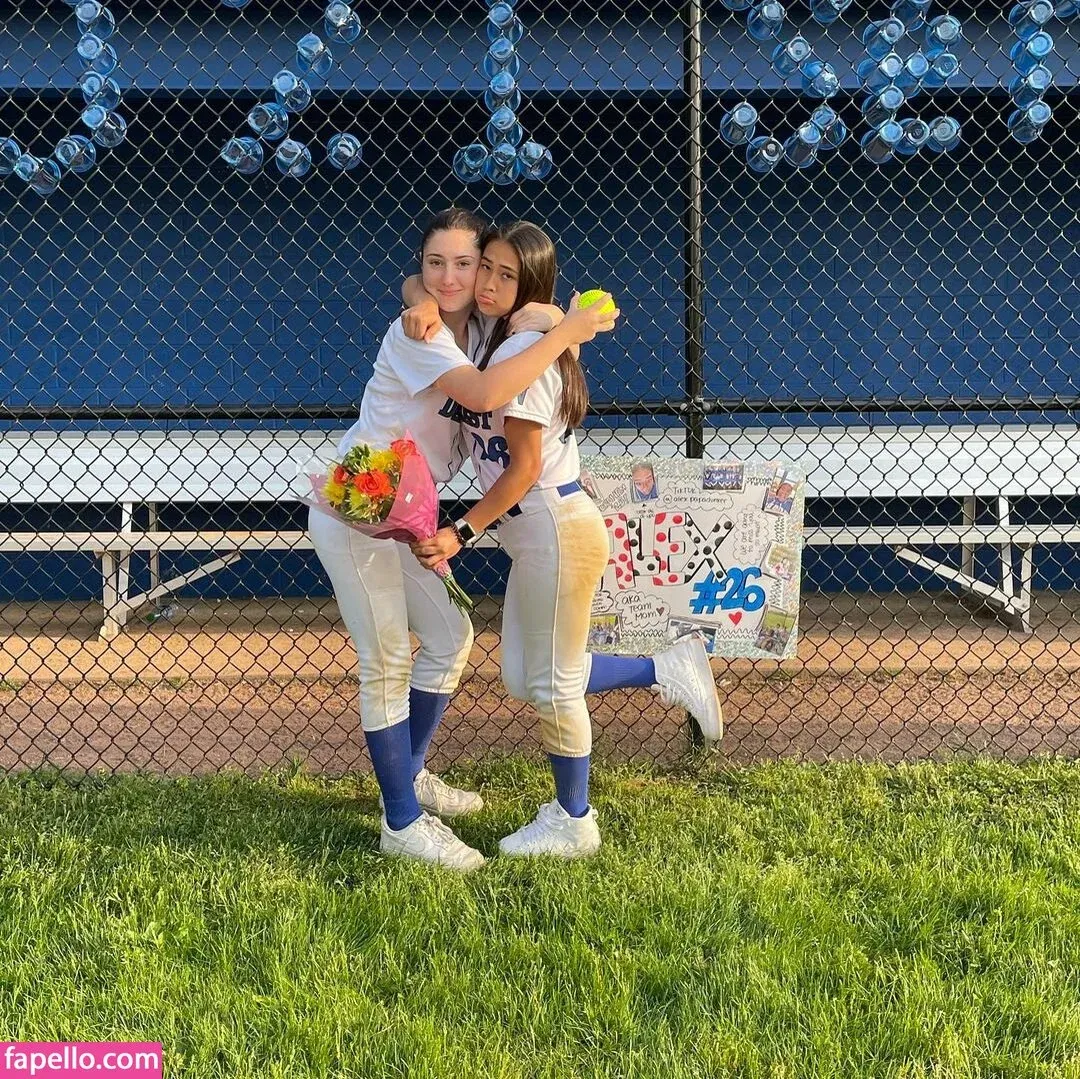 alex.papadonker Onlyfans Photo Gallery 