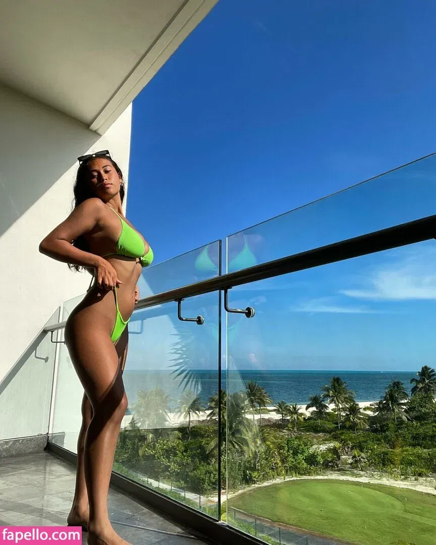 alex.papadonker Onlyfans Photo Gallery 