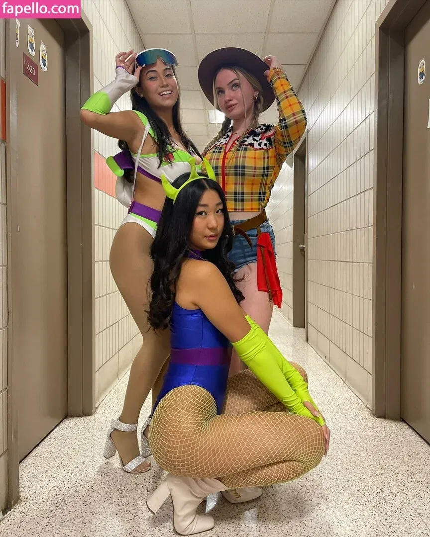 alex.papadonker Onlyfans Photo Gallery 