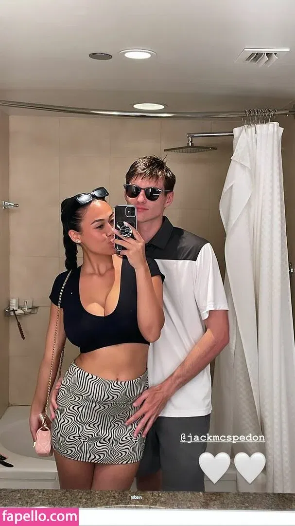 alex.papadonker Onlyfans Photo Gallery 