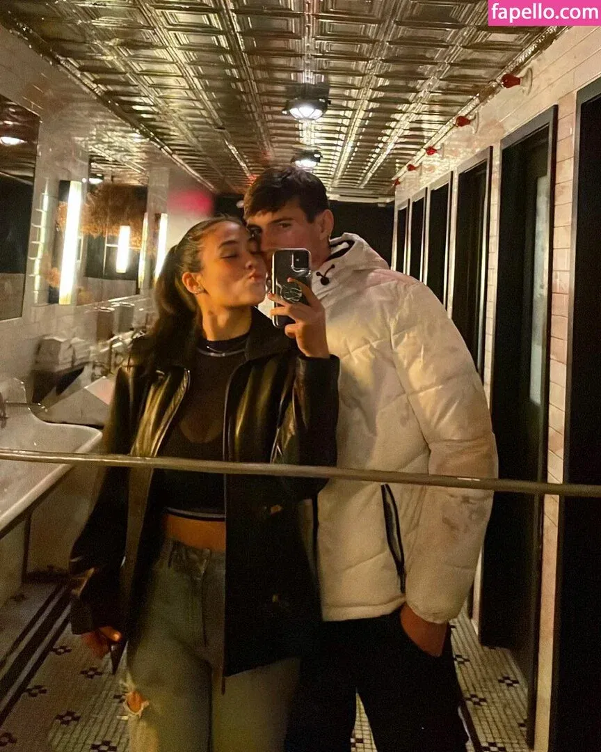 alex.papadonker Onlyfans Photo Gallery 