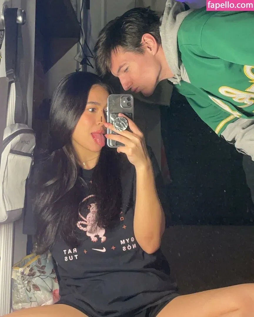 alex.papadonker Onlyfans Photo Gallery 