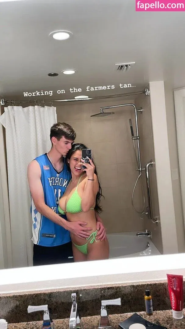 alex.papadonker Onlyfans Photo Gallery 