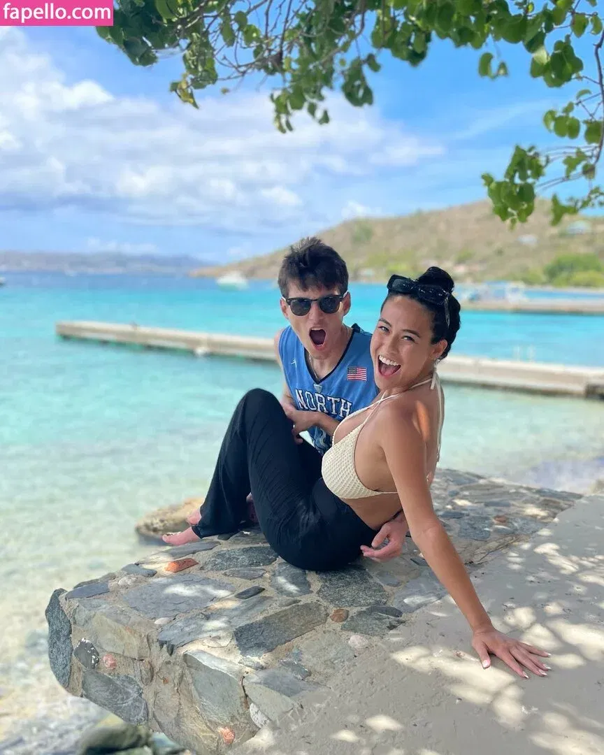 alex.papadonker Onlyfans Photo Gallery 