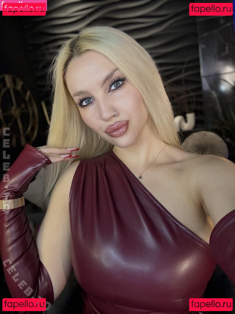 Mistress Darsy Nude Onlyfans Photo 6